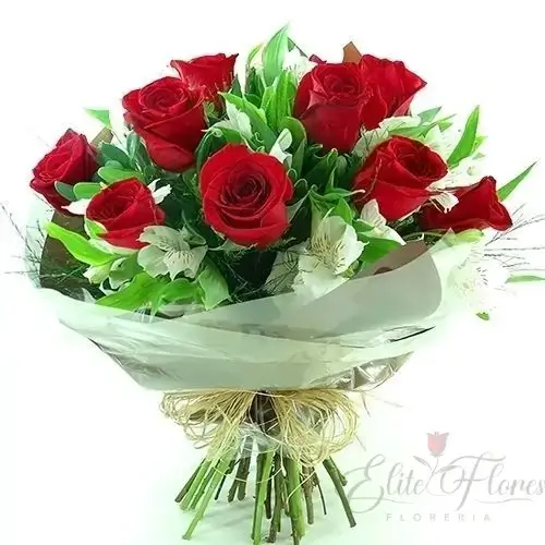 Ramo de rosas y astromelias